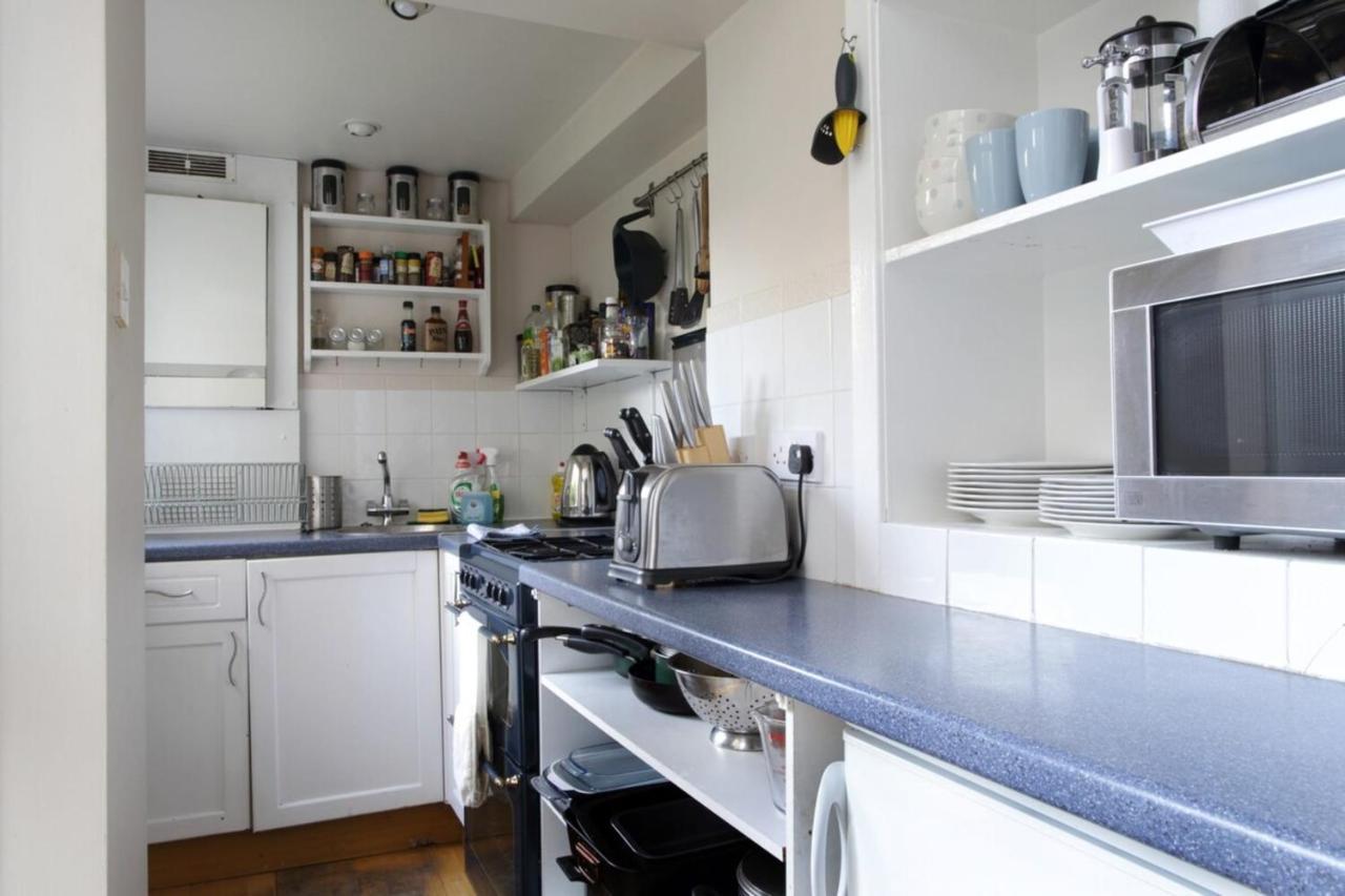 Central And Spacious 2 Bedroom Flat With Garden Эдинбург Экстерьер фото